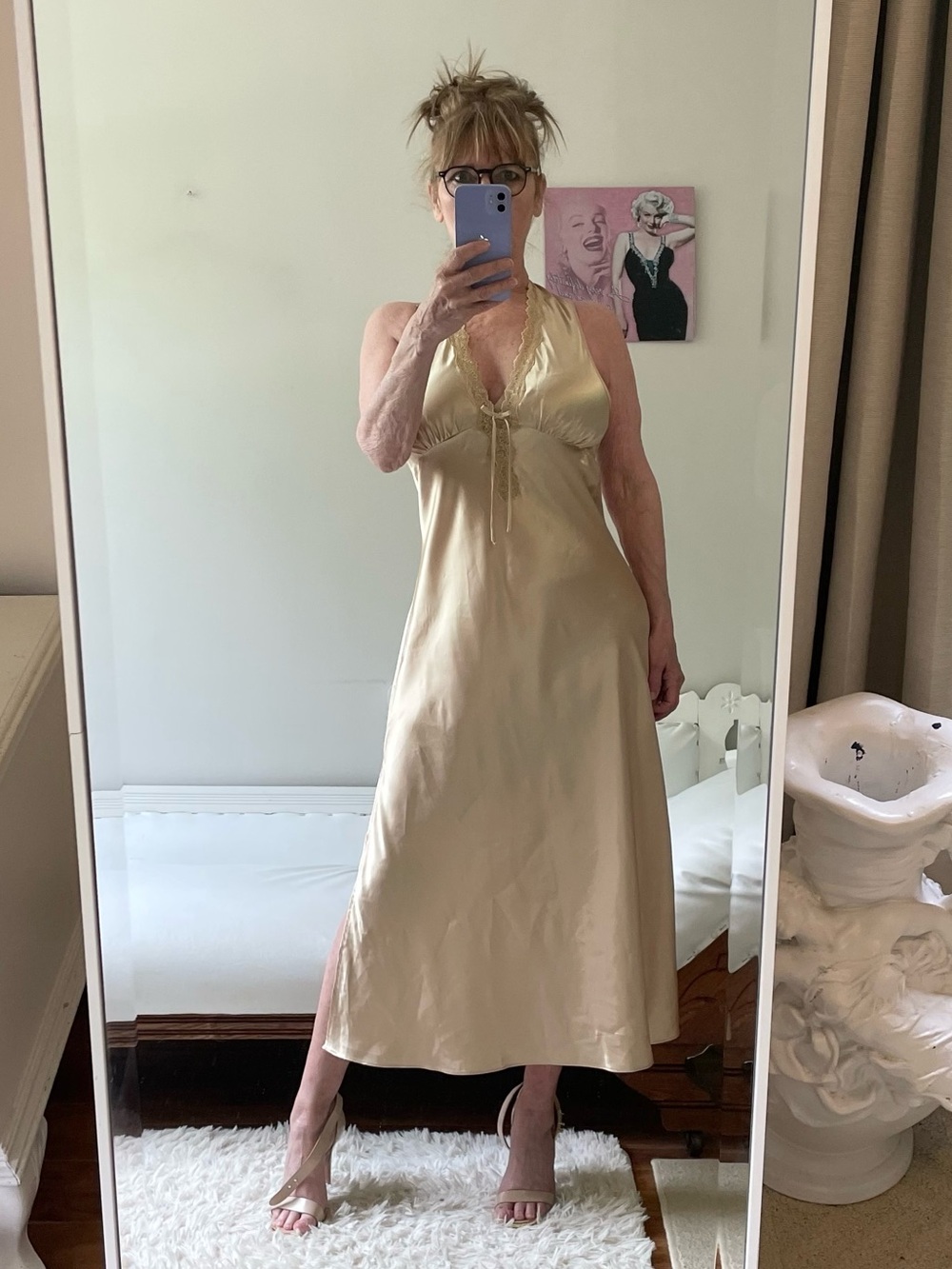 VINTAGE MAIDENFORM NIGHTGOWN SLIP SIDE SLITS GOLD TAN LACE BOW EMPIRE WAIST